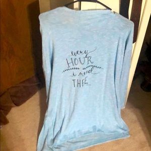 Pull-over thin baby blue long sleeve sweater